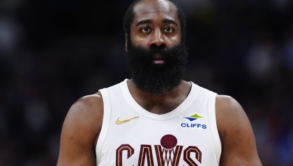 开云体育平台-基翁·埃利斯：哈登在中场时激励了我们 并在下半场带领球队前进