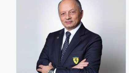 开云登录入口-F1领队“连环跳” 瓦塞尔加盟法拉利塞德尔入主索伯