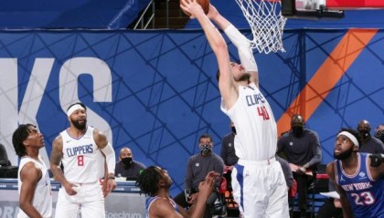 开云-爱游戏-六连客已经过半 新赛季快艇的板凳深度还够用吗？