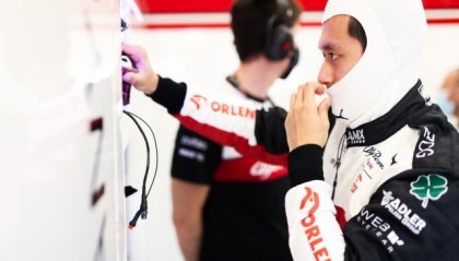 开云体育平台-沙特站机遇挑战并存 周冠宇：争取积分是现实目标