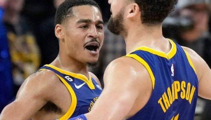 Kaiyun Sports-开云体育-普尔与汤普森合砍72分 勇士四连胜更靠顶级防守