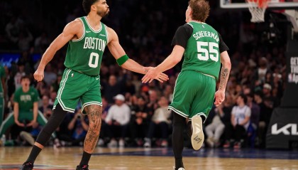 开云体育平台-谢尔曼：塔图姆还是那个塔图姆 他今天在场上依旧沉着镇定